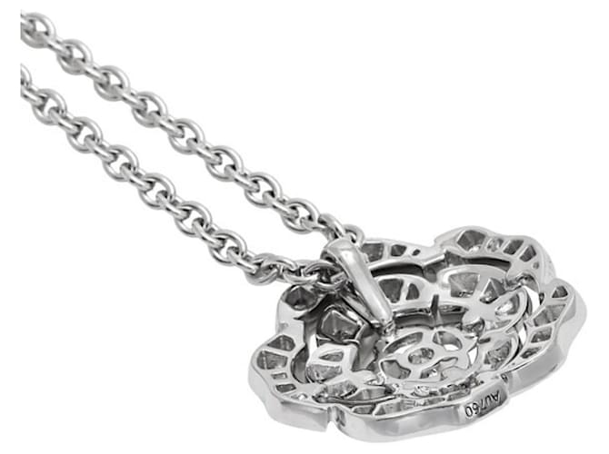 Bouton de Camélia Necklace