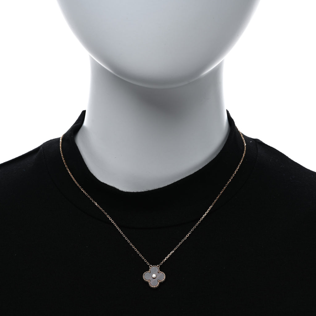 VCA Eye Vintage