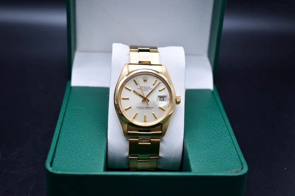 Rolex Oyster Perpetual Date Yellow gold