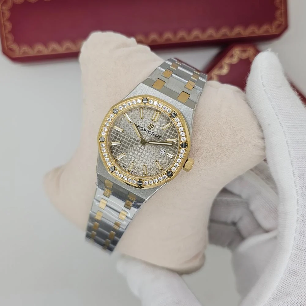 Audemars Piguet Royal Light Gray Dial - Image 2