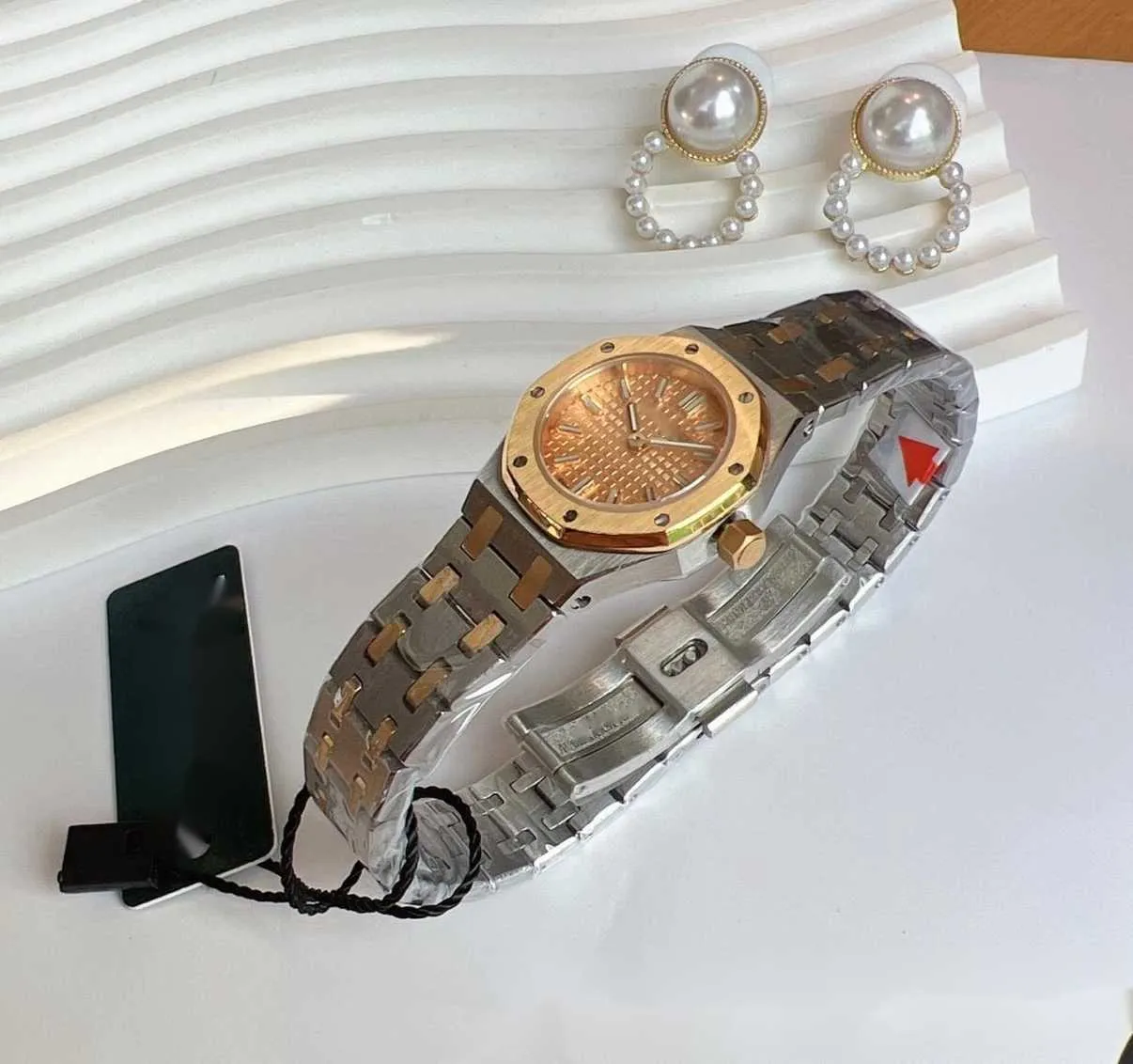 AP Mini Vintage Womens Watch - Image 3